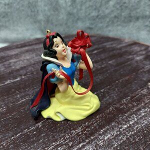 Hallmark Snow White Keepsake Anniversary Edition Christmas Ornament Collectible